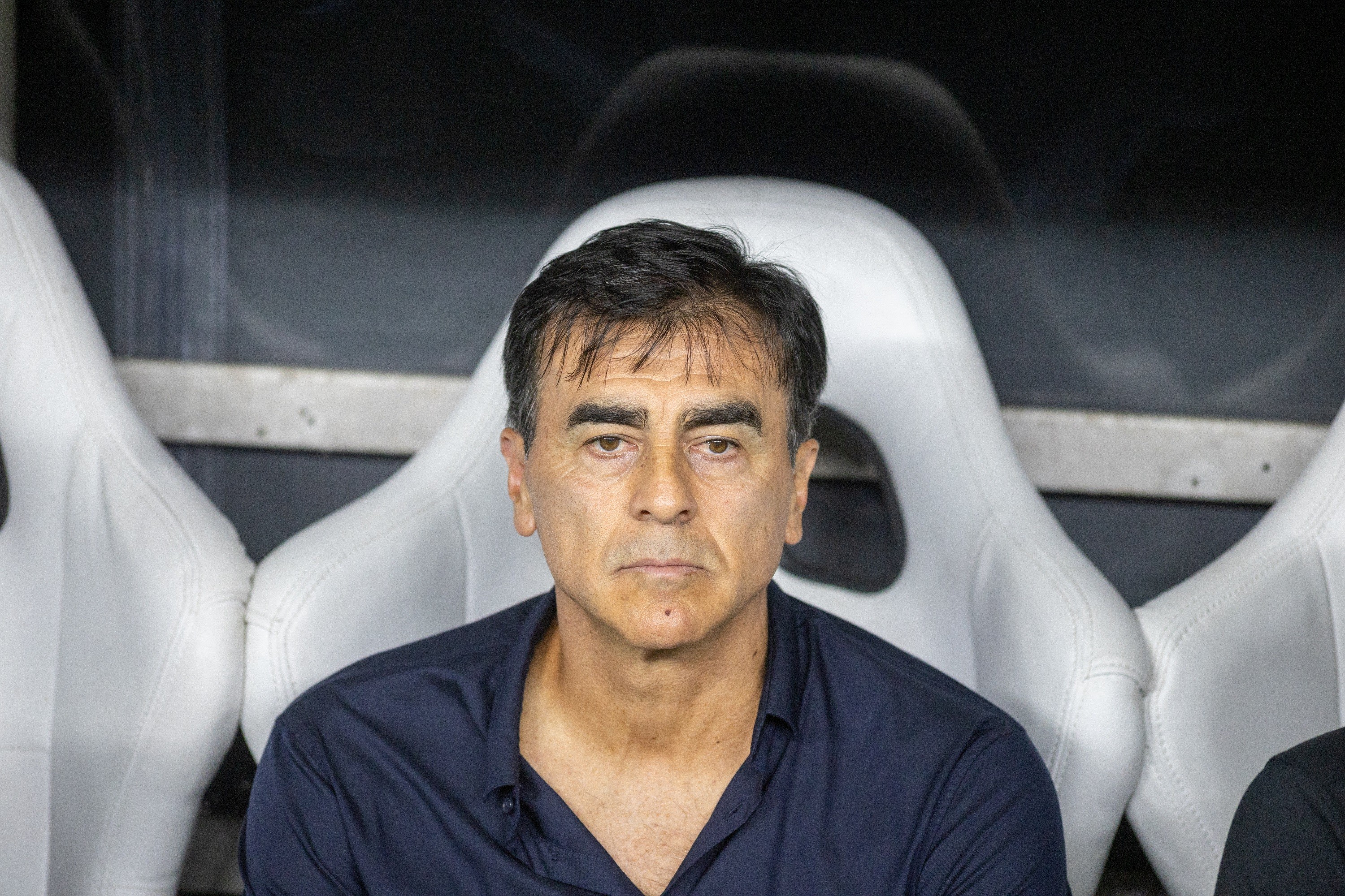 Gustavo Quinteros analisa partida do Grêmio e lamenta derrota injusta para o Ceará