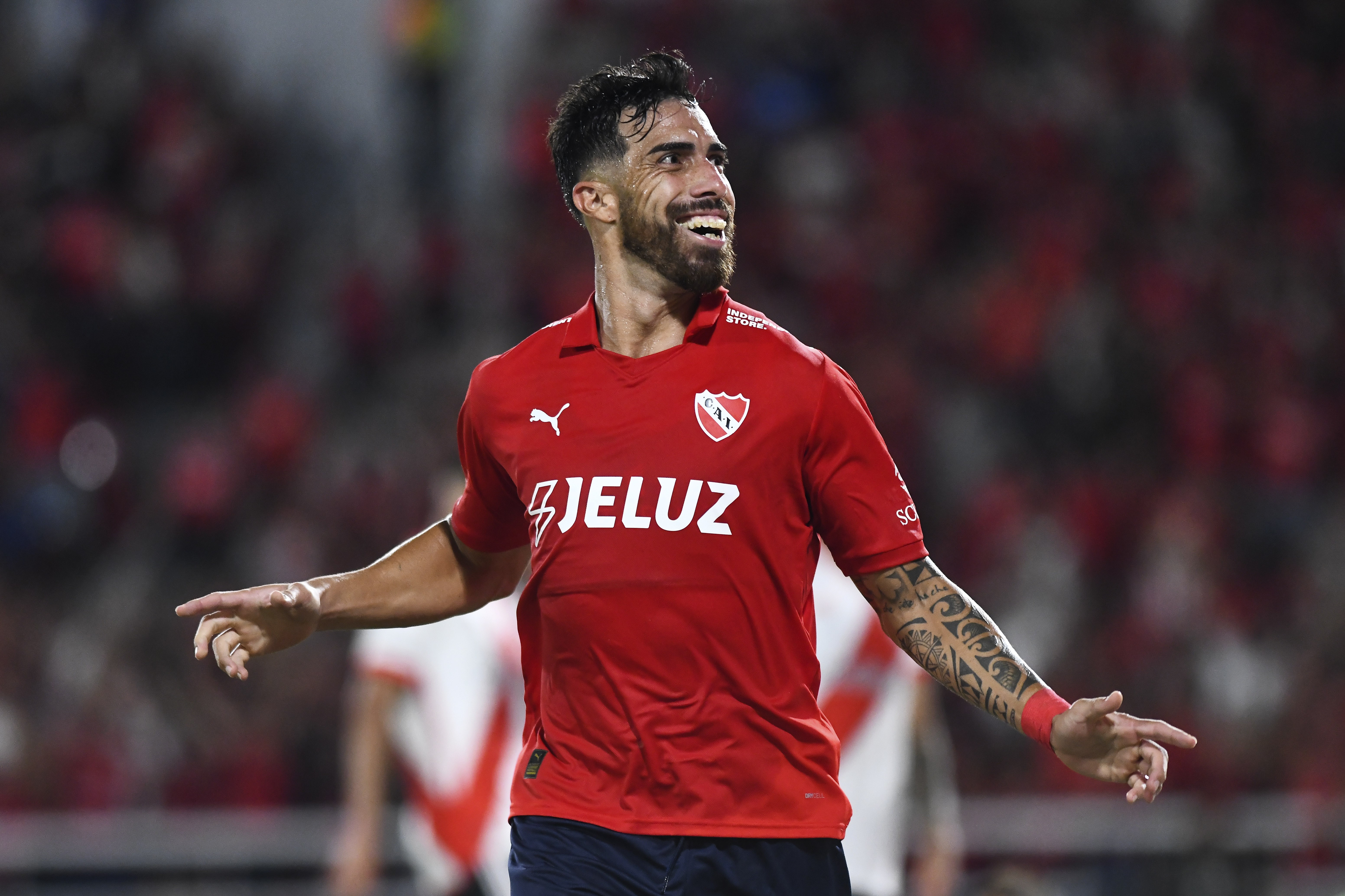 Fluminense intensifica negociações por Gabriel Ávalos, que pressiona Independiente por transferência