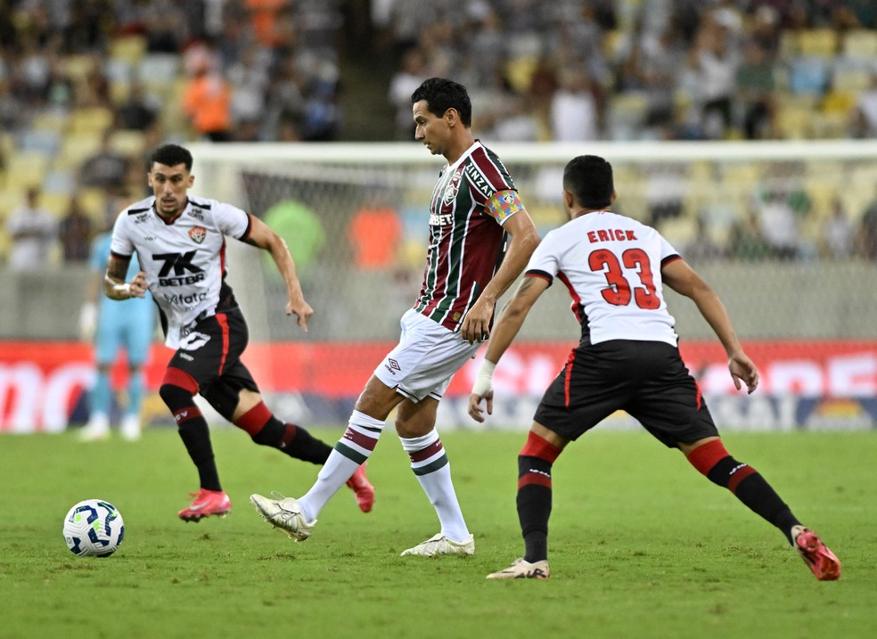 Ganso em Fluminense x Vitória — Foto: André Durão