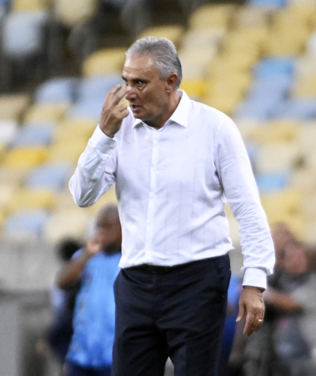 Flamengo lidera placar em jogo contra Nova Iguaçu no Estadual com eficiência ofensiva.