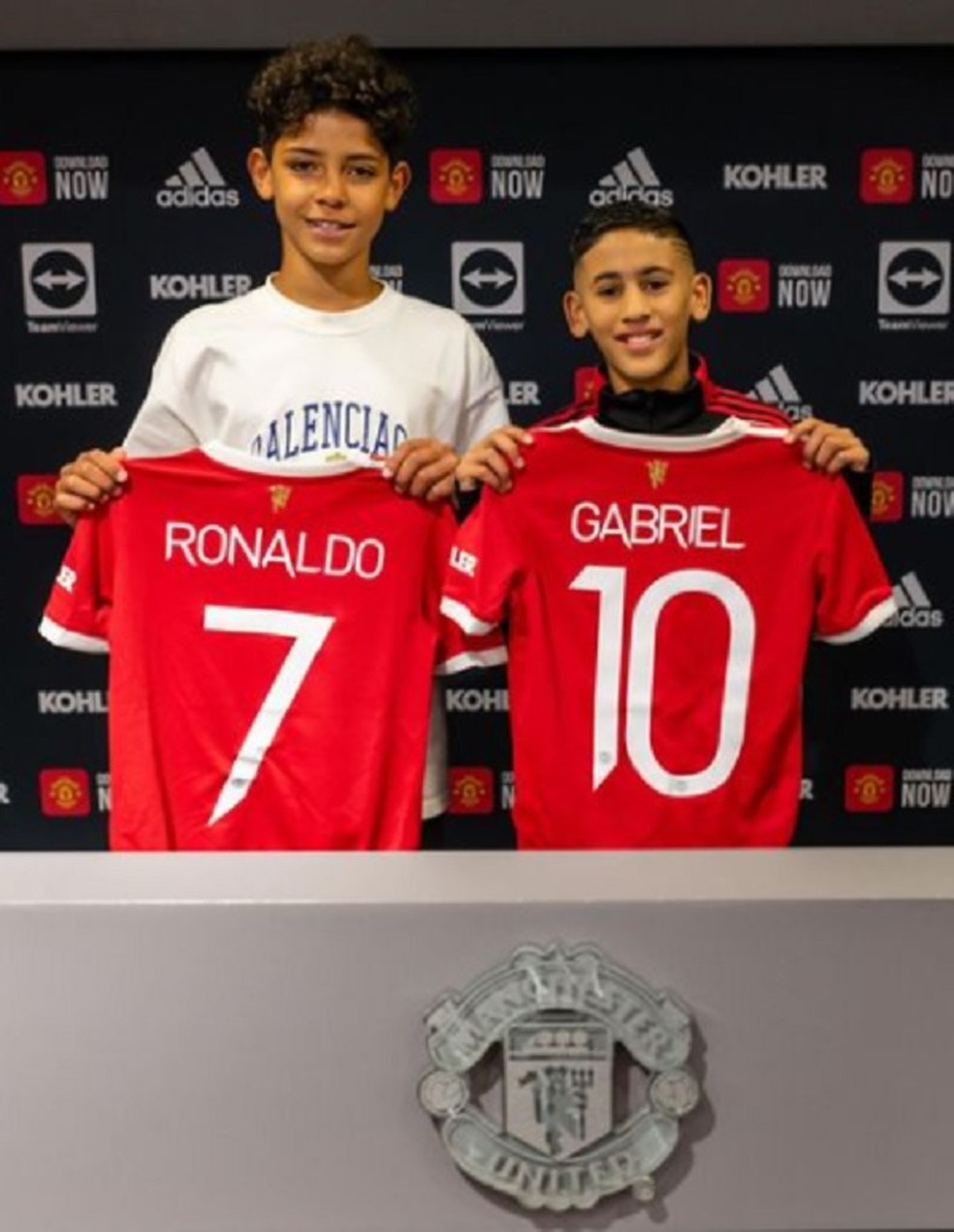 Filho de Cristiano Ronaldo assina contrato de base com o