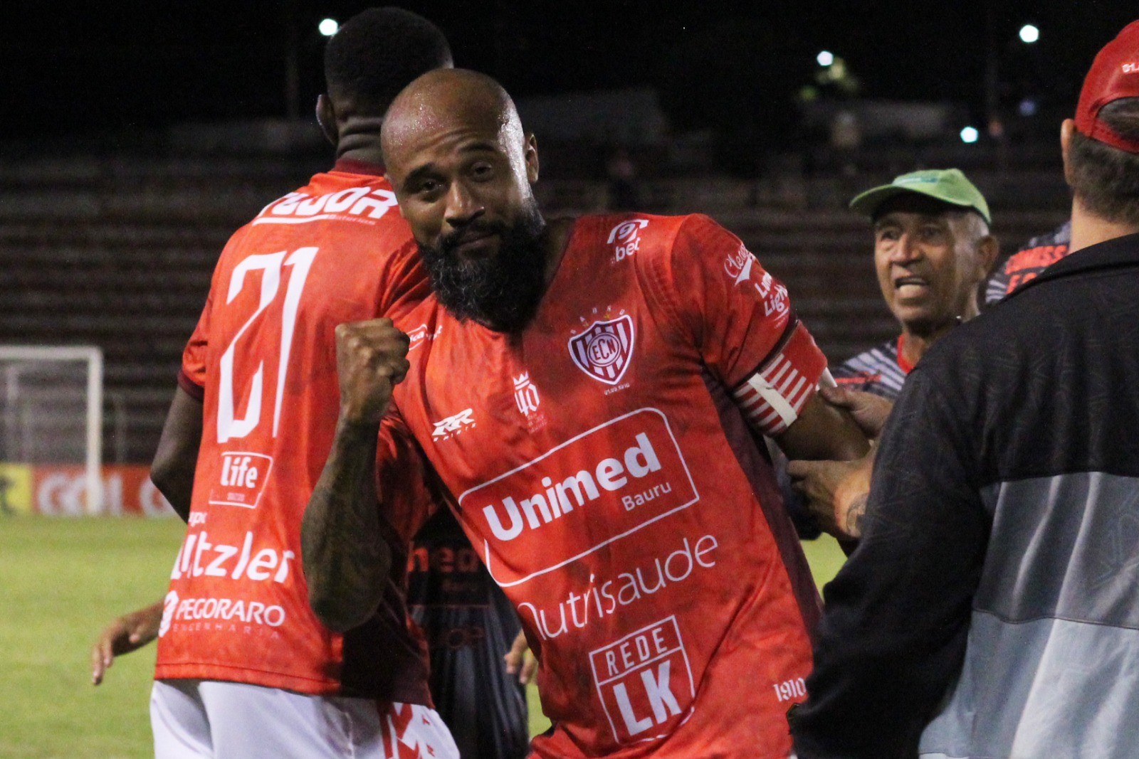 Zagueiro Luizão encerra carreira e assume supervisão no Noroeste.