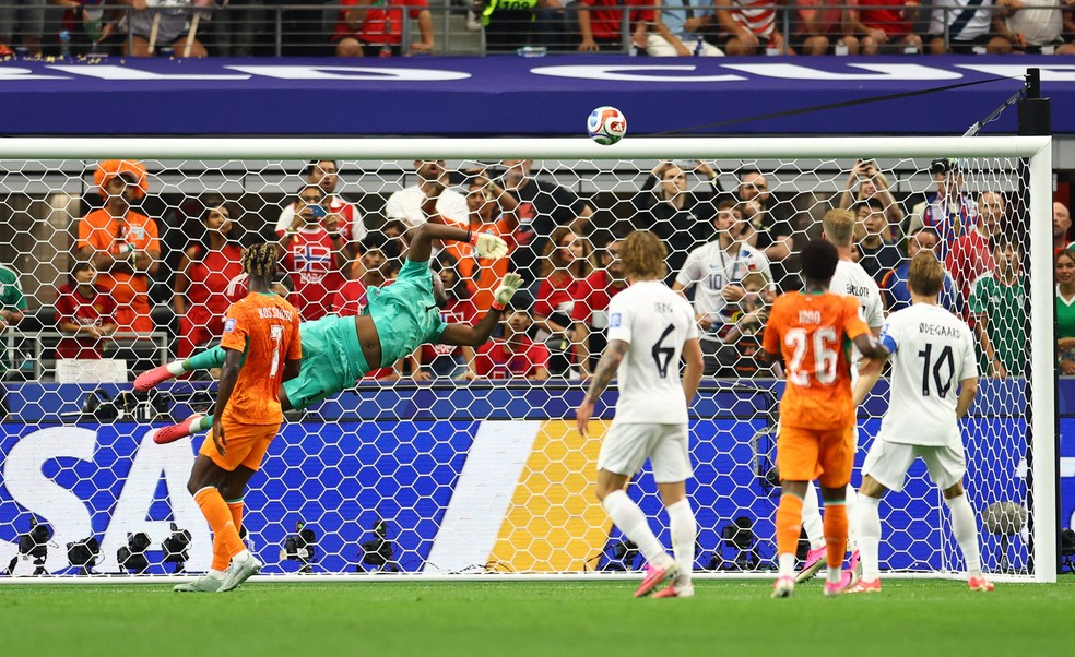 Noruega vence Costa do Marfim - movimentação no jogo