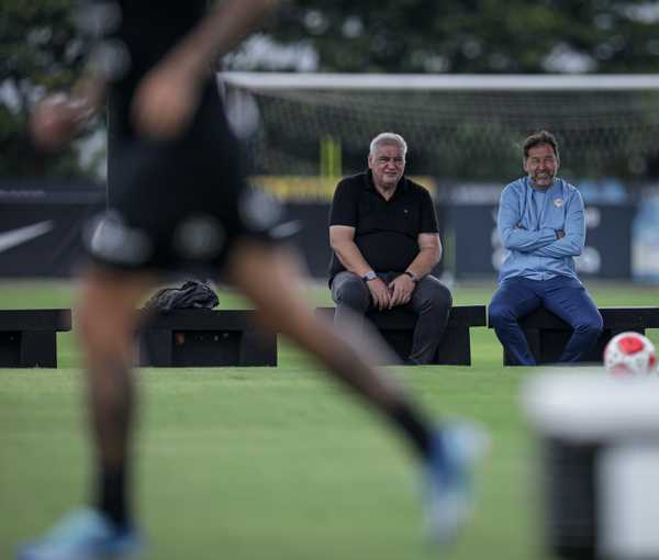 Incertezas cercam Corinthians em meio à crise: mudanças no futebol à vista