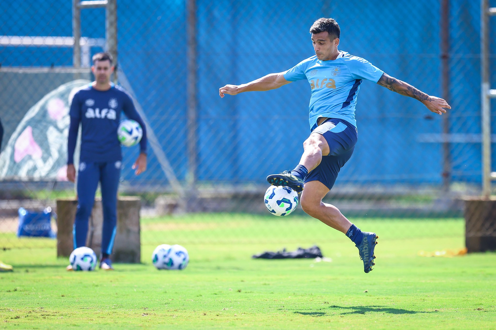 Cristaldo desfalca o Grêmio em partida contra o CSA; confira lista de relacionados