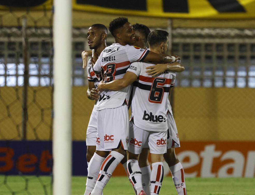 Comemoração de André Silva em São Bernardo x São Paulo — Foto: Rubens Chiri/saopaulofc