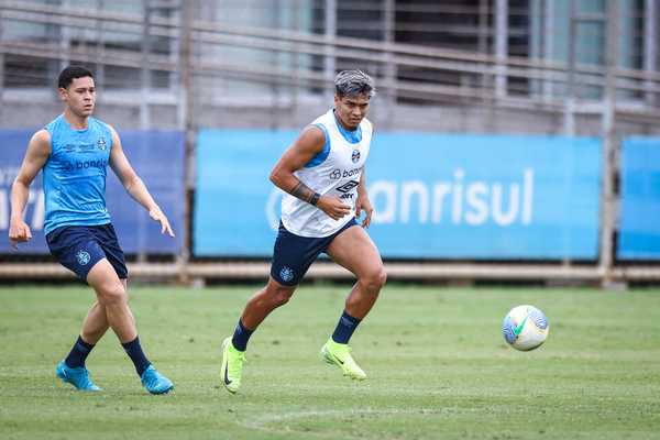 Frustração de Arezo no Grêmio: poucas chances e expectativas não atendidas