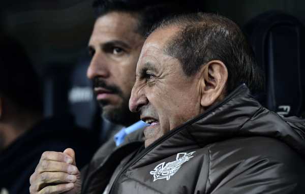 Ramón celebra chegada de Martínez e Hernández e pede mais reforços no Corinthians