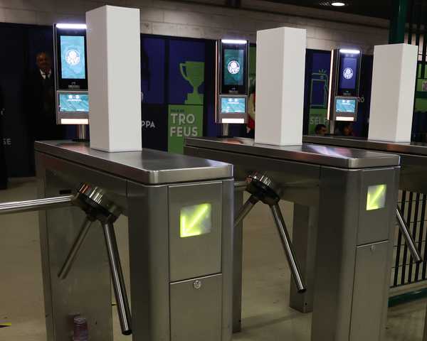 Biometria facial: como o Palmeiras ajudou a prender traficante que fugiu de avião cheio de cocaína