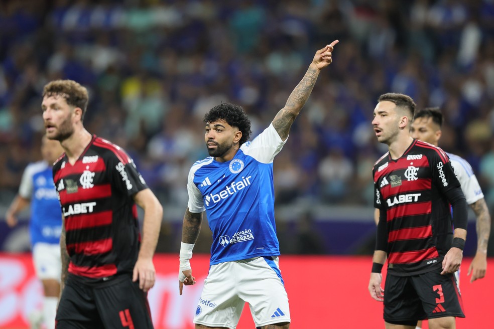 Cruzeiro venceu Flamengo no primeiro duelo entre as equipes em 2025 — Foto: Gilson Lobo/AGIF