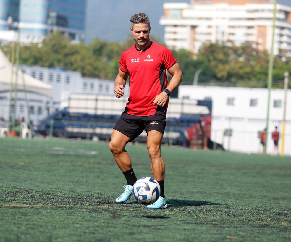 Diego Ribas, ex-jogador do Flamengo, será embaixador de projeto do clube nos EUA