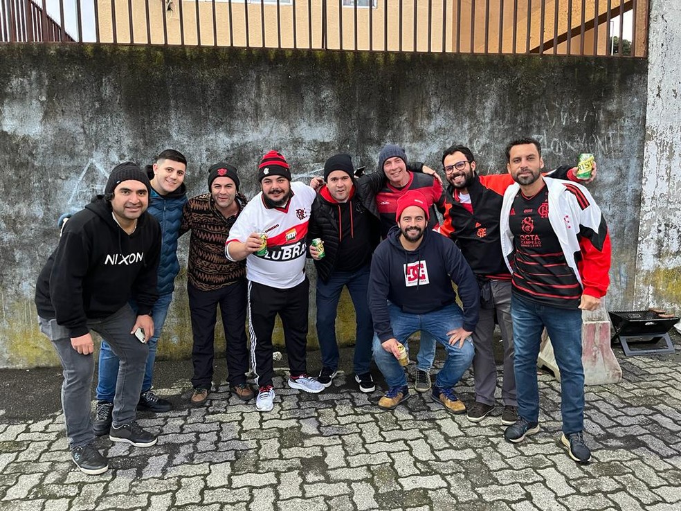 Torcedores de Flamengo e &Ntilde;ublense antes da partida &mdash; Foto: Thayuan Leiras