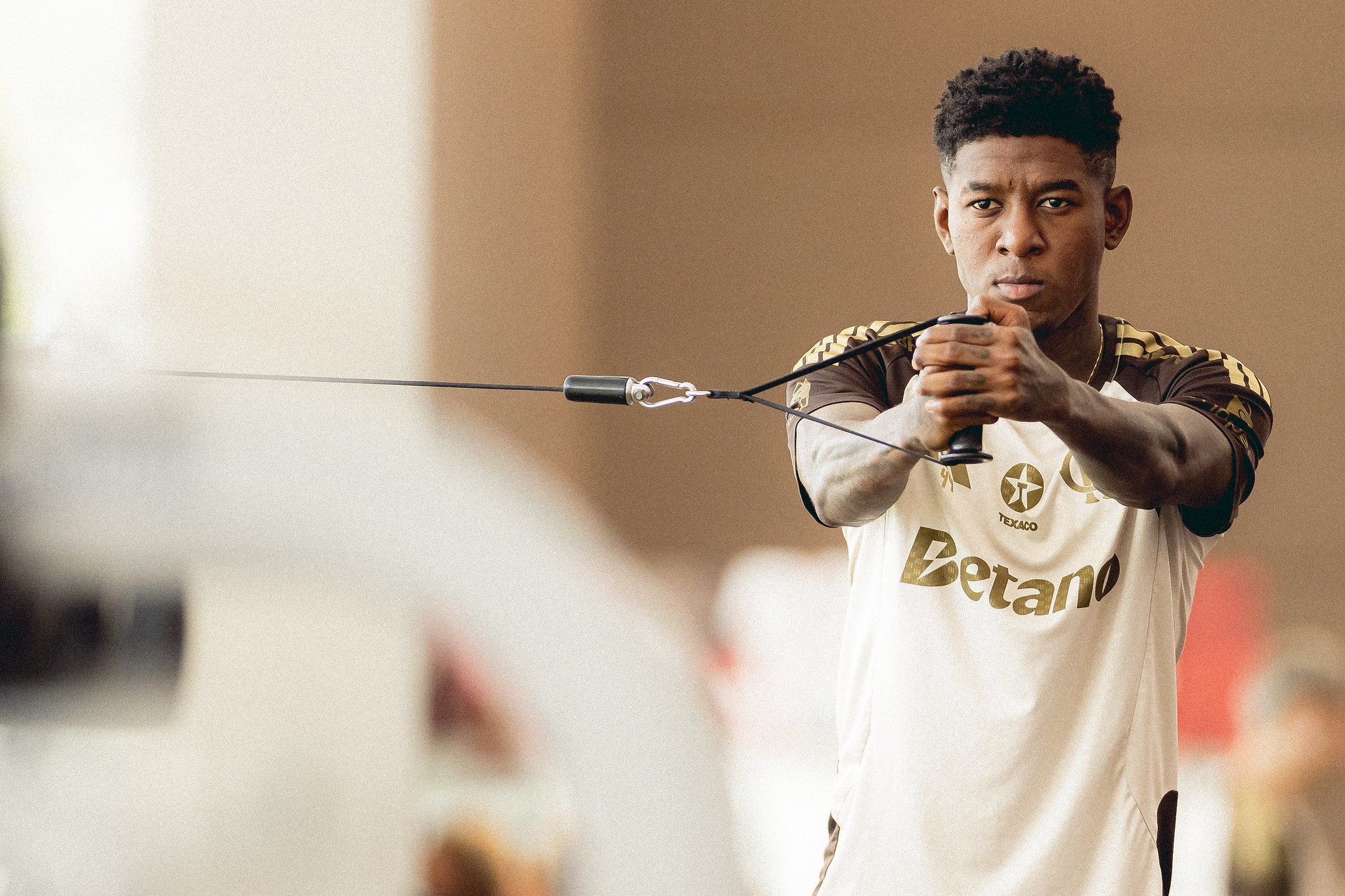 Torcida do Flamengo escalará Vitão, Cebolinha e Pedro para o clássico decisivo contra o Fluminense