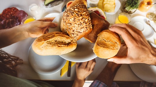 Pão engorda? Veja calorias, mitos e verdades