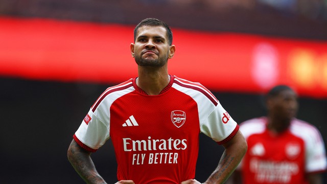 Bruno Guimarães Arsenal v Manchester City