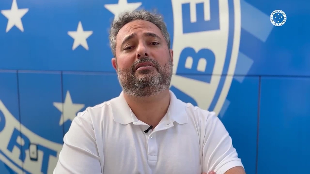 Em encontro com time do Cruzeiro, Alexandre Mattos convoca torcida