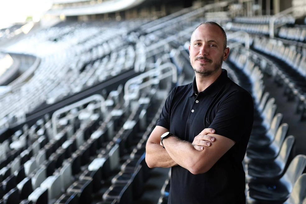 REFORÇO NOS BASTIDORES! Palmeiras contrata ex-Botafogo para fortalecer captação da base