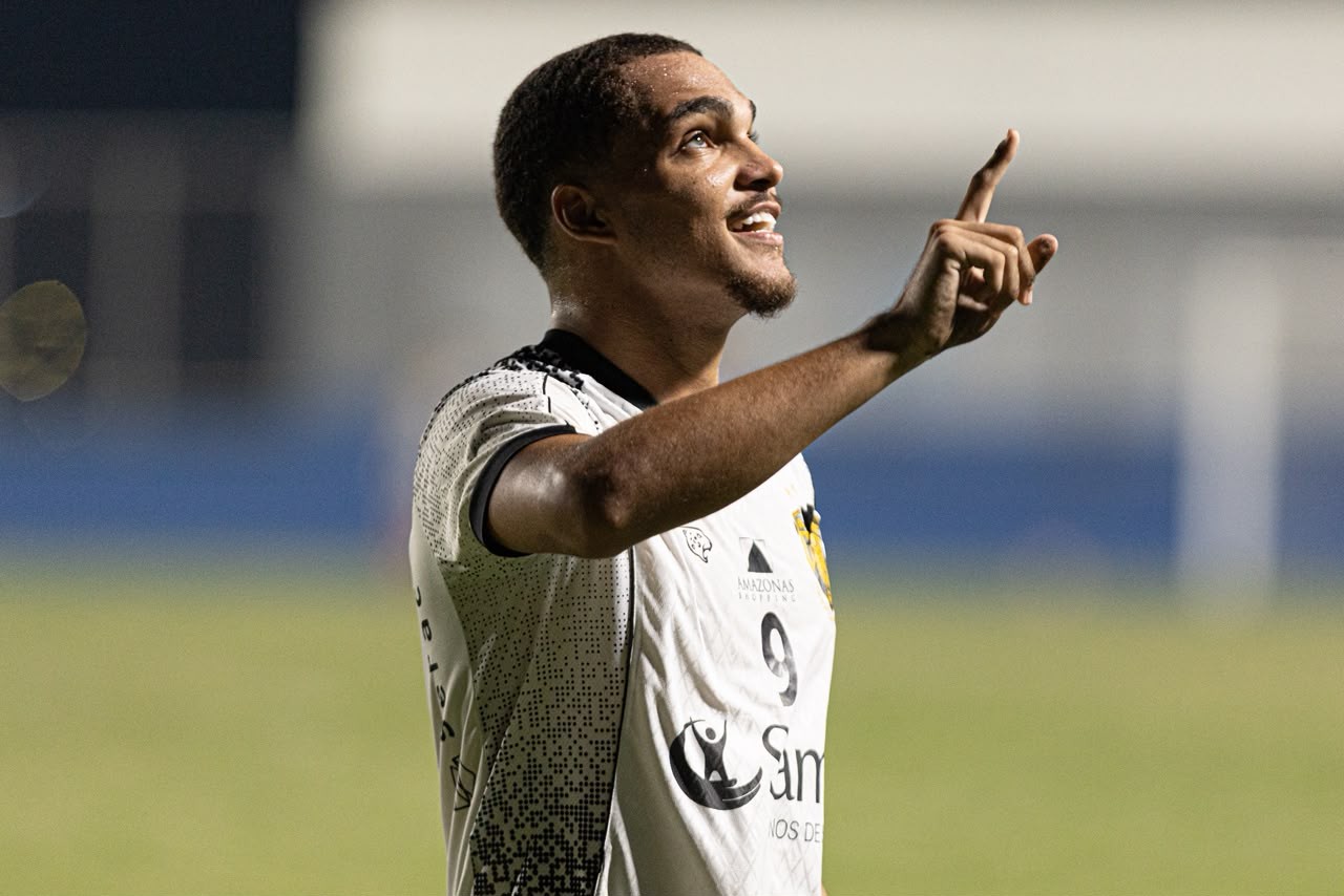 Filho de ex-candidato à Presidência marca três gols na Copa do Brasil Sub-20 e sonha com o Vasco