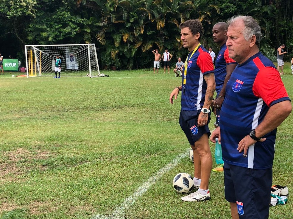 Filho de Zico, Thiago Coimbra aborda passagem pelo Flamengo e revela sonho  para o futuro Jornal MEIA HORA - Esportes