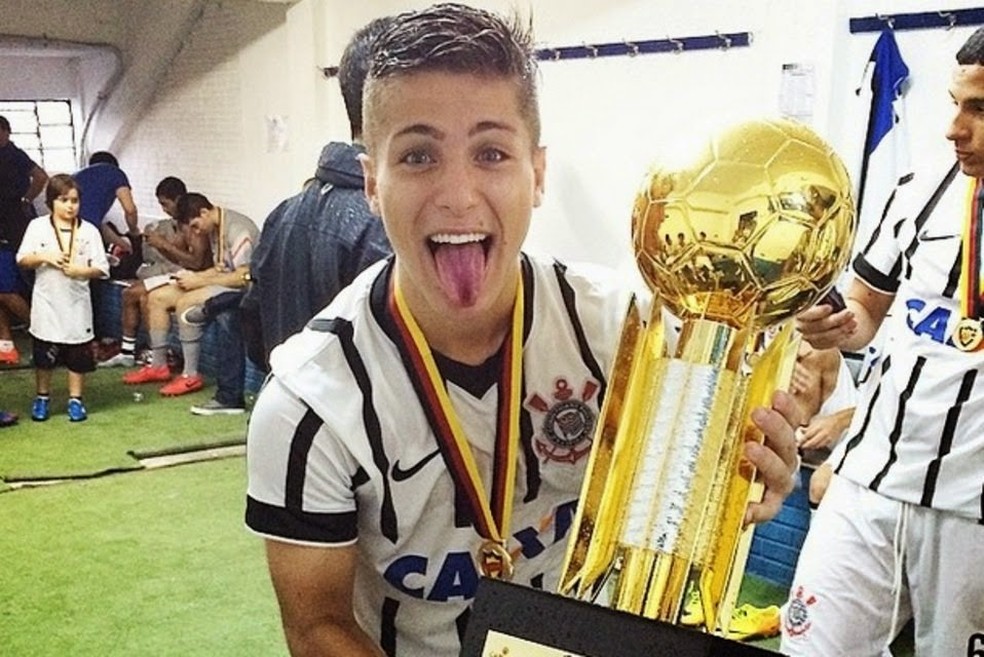 Matheus Cassini foi campeão da Copa São Paulo com o Corinthians em 2015 — Foto: Reprodução