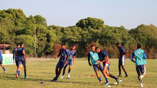 Piauí treina para clássico com Flamengo-PI com novo reforço na lateral; veja time provável