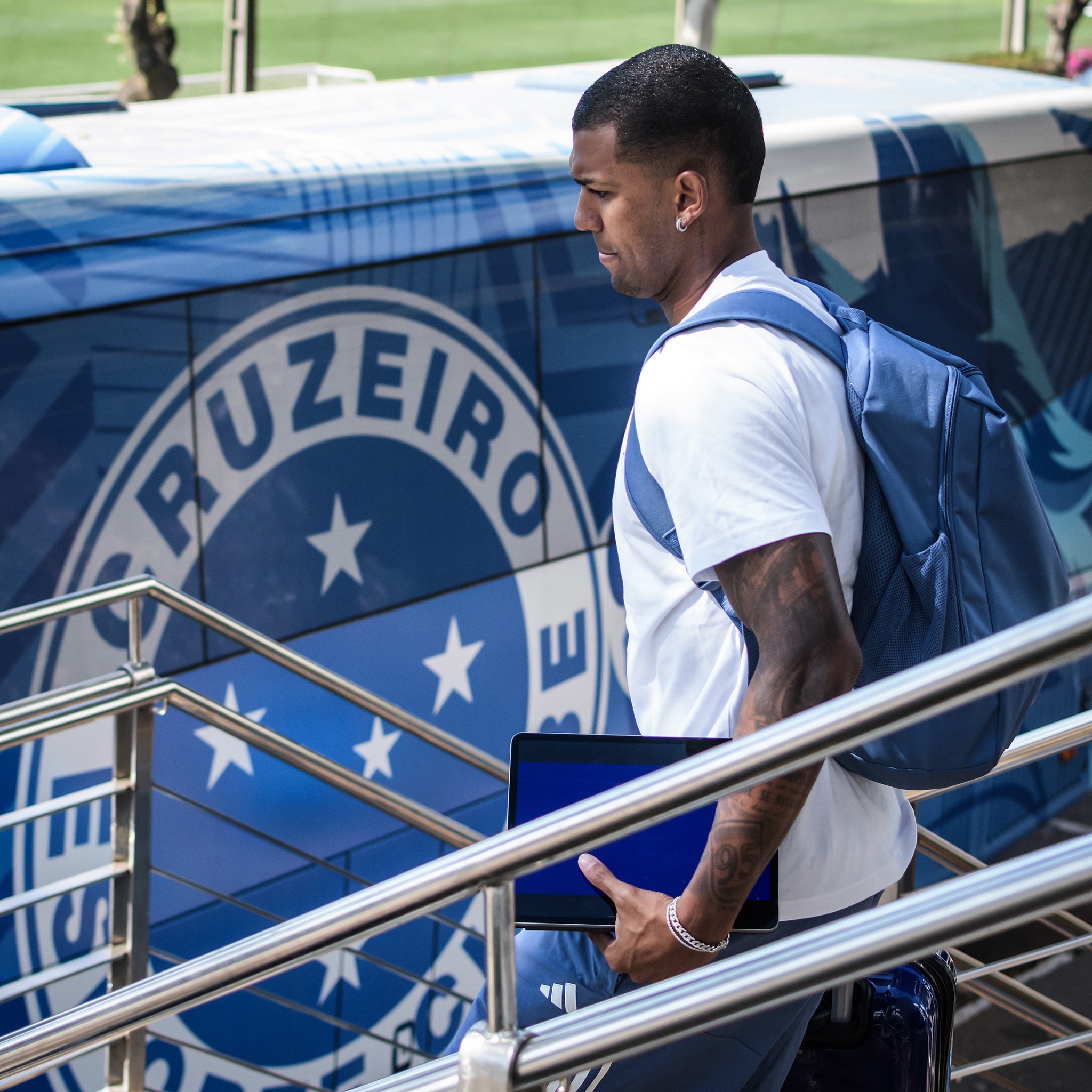 Walace e a Indisciplina no Cruzeiro: Fatores que Influenciam a Performance e o Retorno ao Grupo