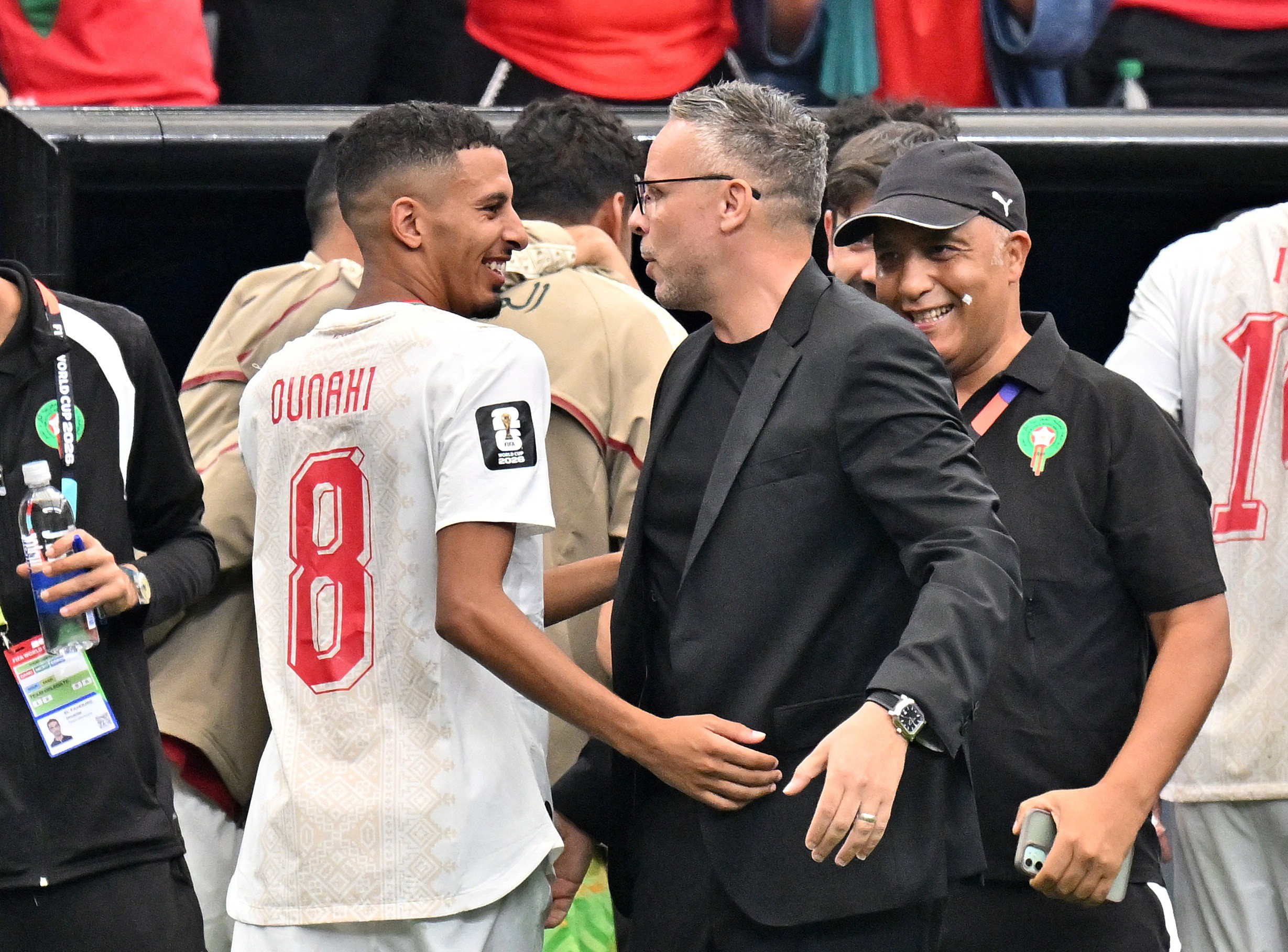 Técnico do Marrocos destaca mudança de postura em classificação: "Se quer ir longe na Copa, tem que sofrer"