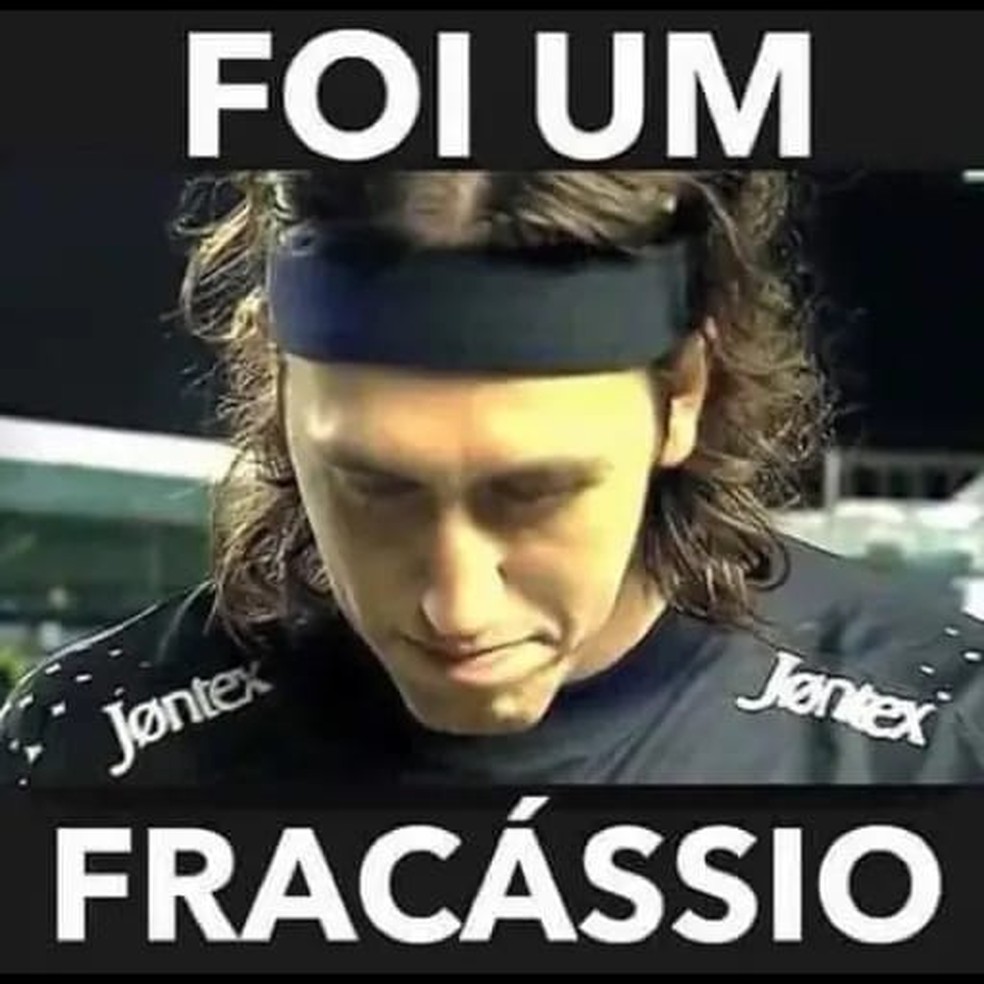 Cássio é alvo de zoações após eliminação do Cruzeiro — Foto: Reprodução/Internet