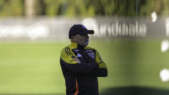 Atlético-MG tem retorno de zagueiro para enfrentar o Bolívar; confira os relacionados