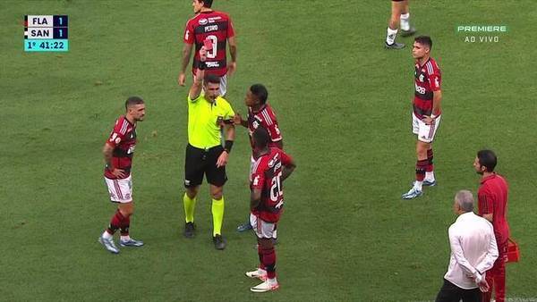 STJD denuncia Flamengo, Bruno Henrique e Gerson por expulsões e confusão no jogo contra o Santos