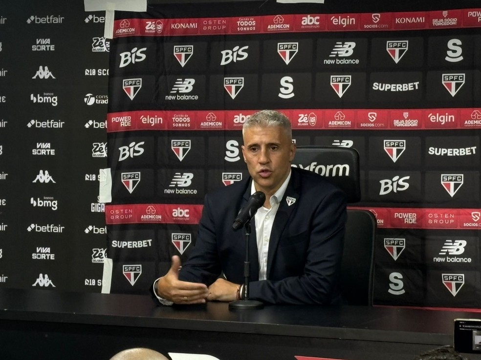 Crespo em coletiva após a partida contra o Vasco