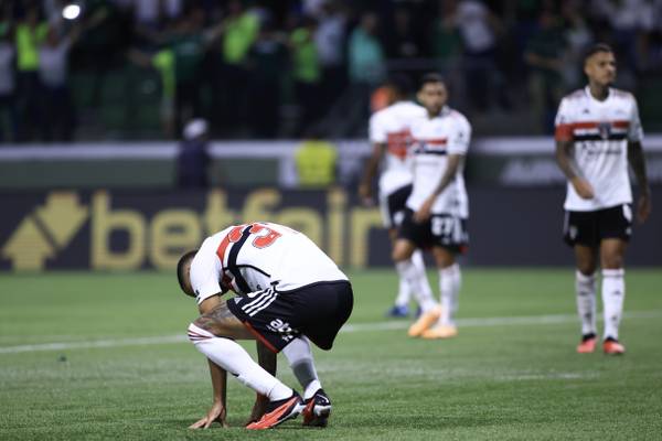 São Paulo joga para evitar maior série sem vitórias fora de casa no Brasileirão em sua história
