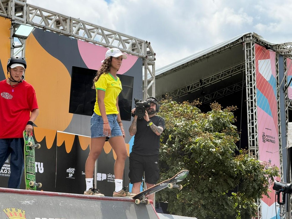 Rayssa Leal na final do street do Mundial de skate, em São Paulo — Foto: Natália Bergonso