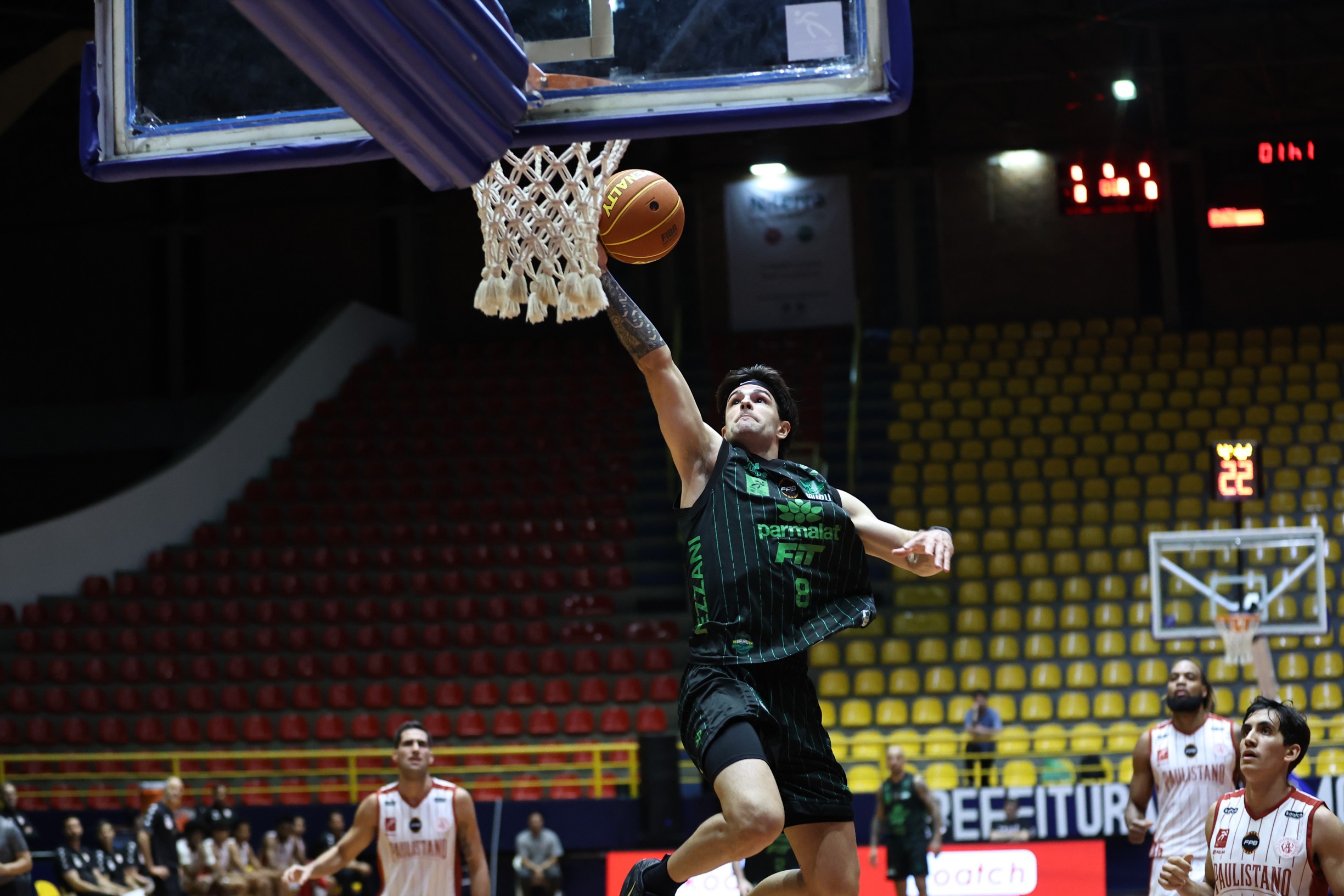 Bauru vira sobre o Paulistano fora de casa e abre 1 a 0 nas quartas do Paulista de basquete