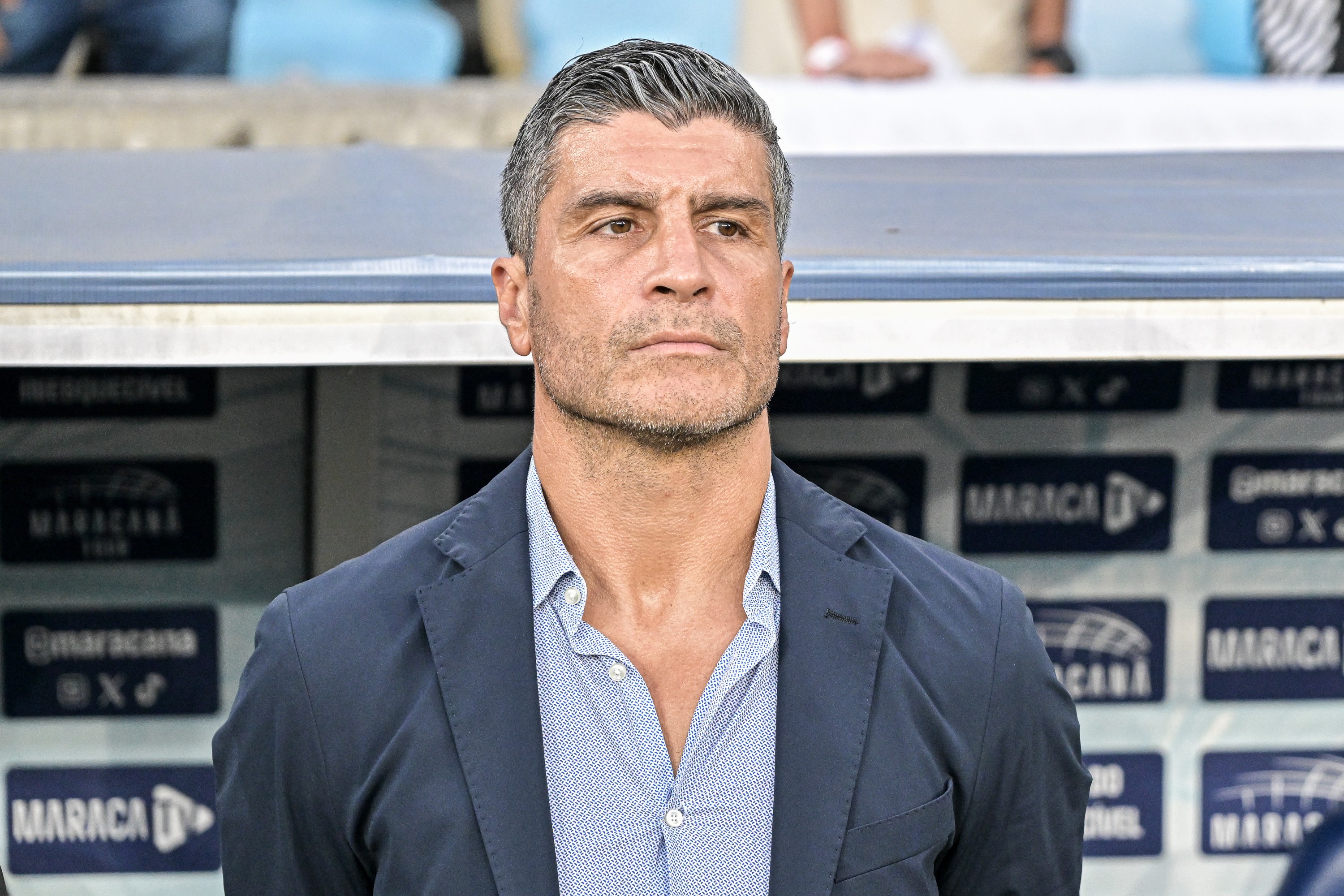 Escalação do Vasco terá mudança no ataque e volta de Thiago Mendes contra o Fluminense