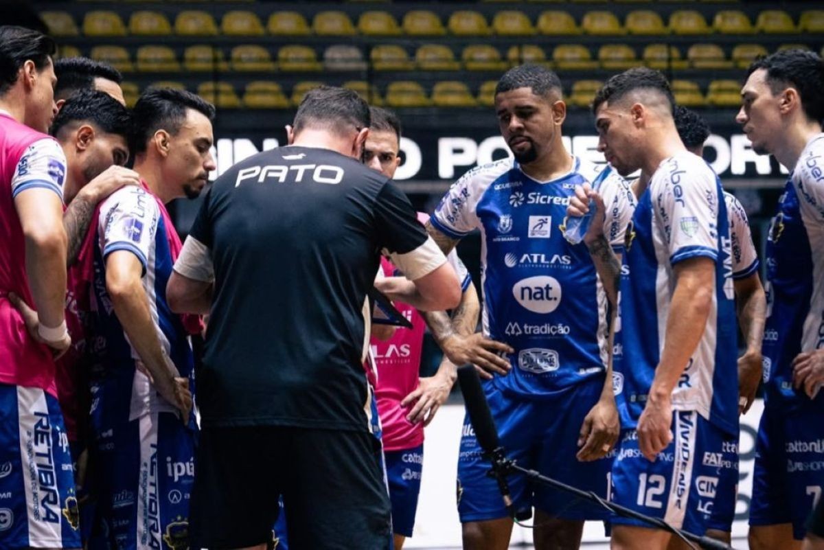 LNF: Corinthians e Pato Futsal empatam pela ida dos playoffs
