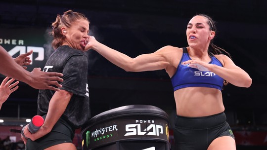 Power Slap: Mexicana conquista cinturão inaugural do peso-pena