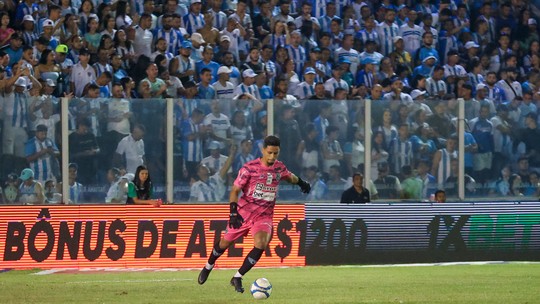 Matheus Nogueira fala sobre reencontro com Hélio e cobrançanovibet novibetEsli: "Nunca teve essa briga"