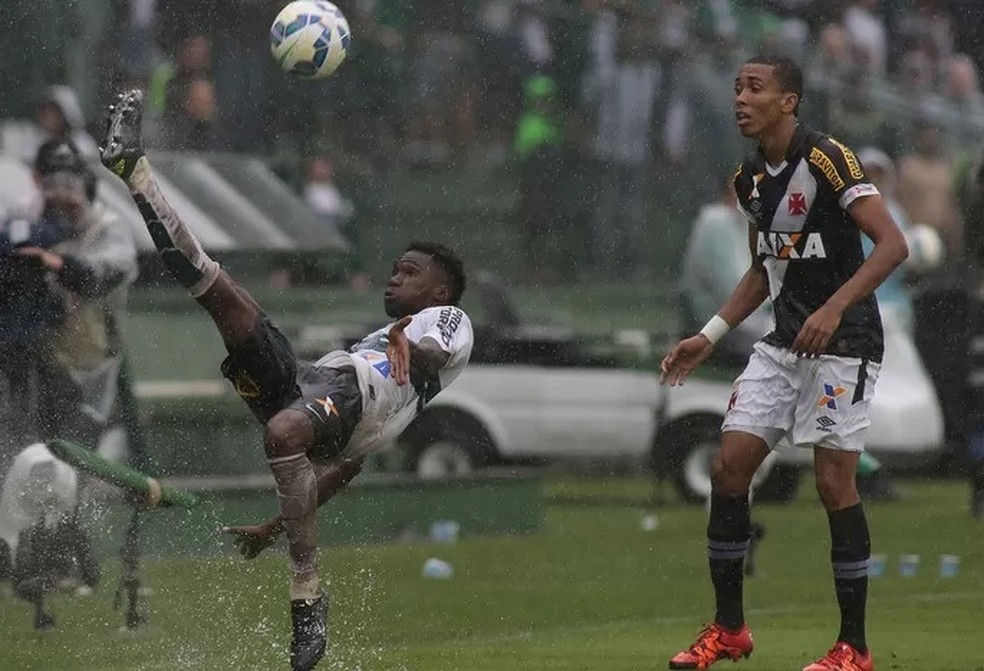 Coritiba se mobiliza e espera contar com Rafinha nos três últimos jogos da  Série B, coritiba