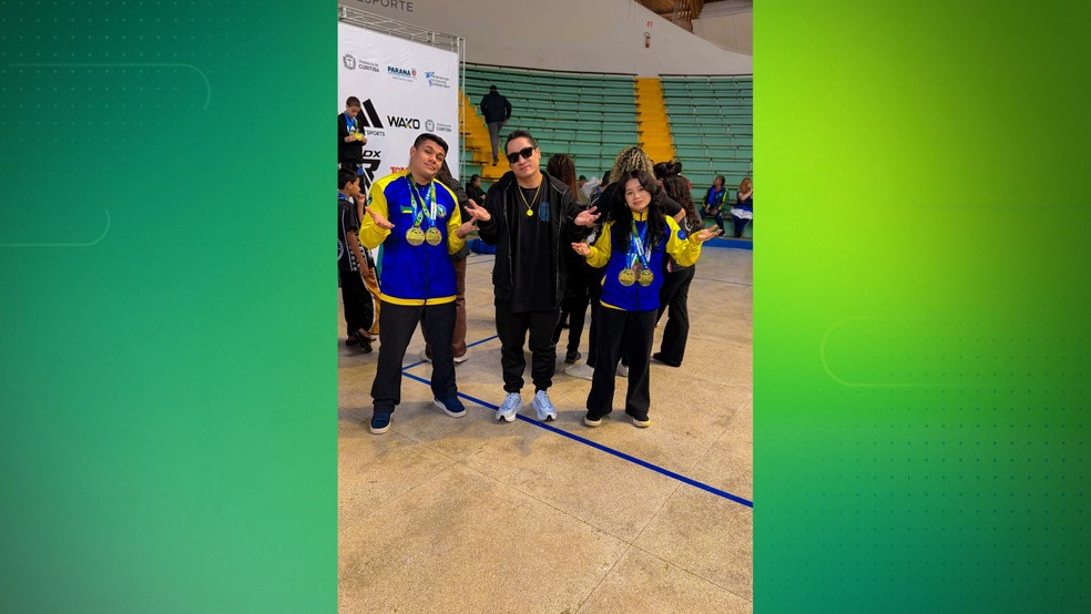 Iarly, Willen e Caroline Castilho - delegação amapaense kickboxing