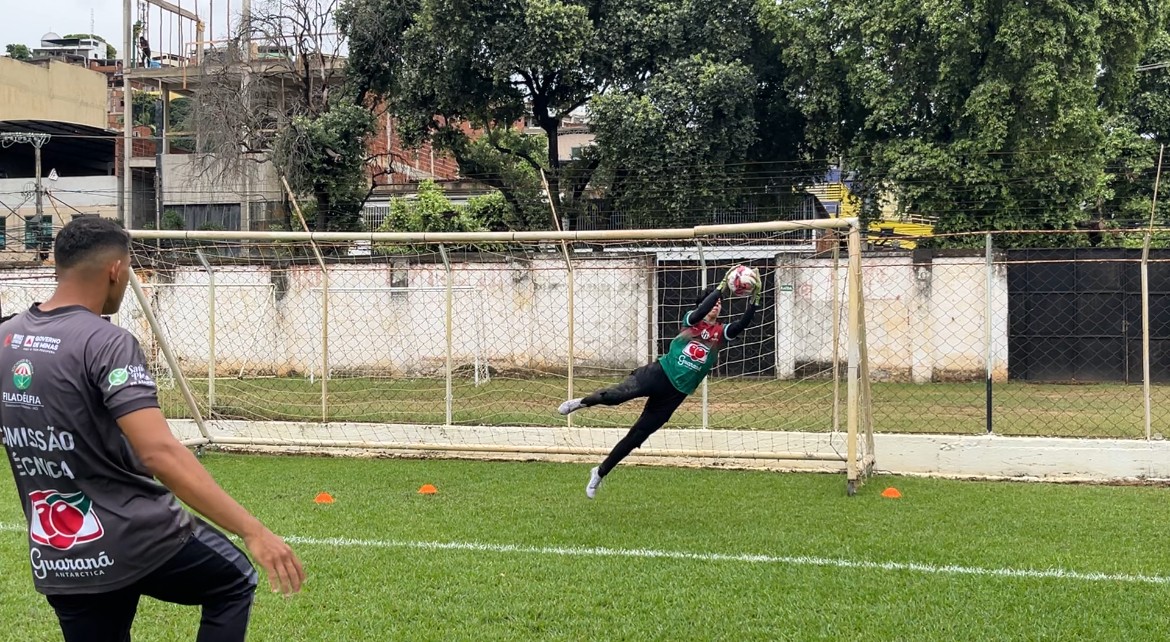 Democrata GV anuncia nova goleira para sequência do Campeonato Mineiro