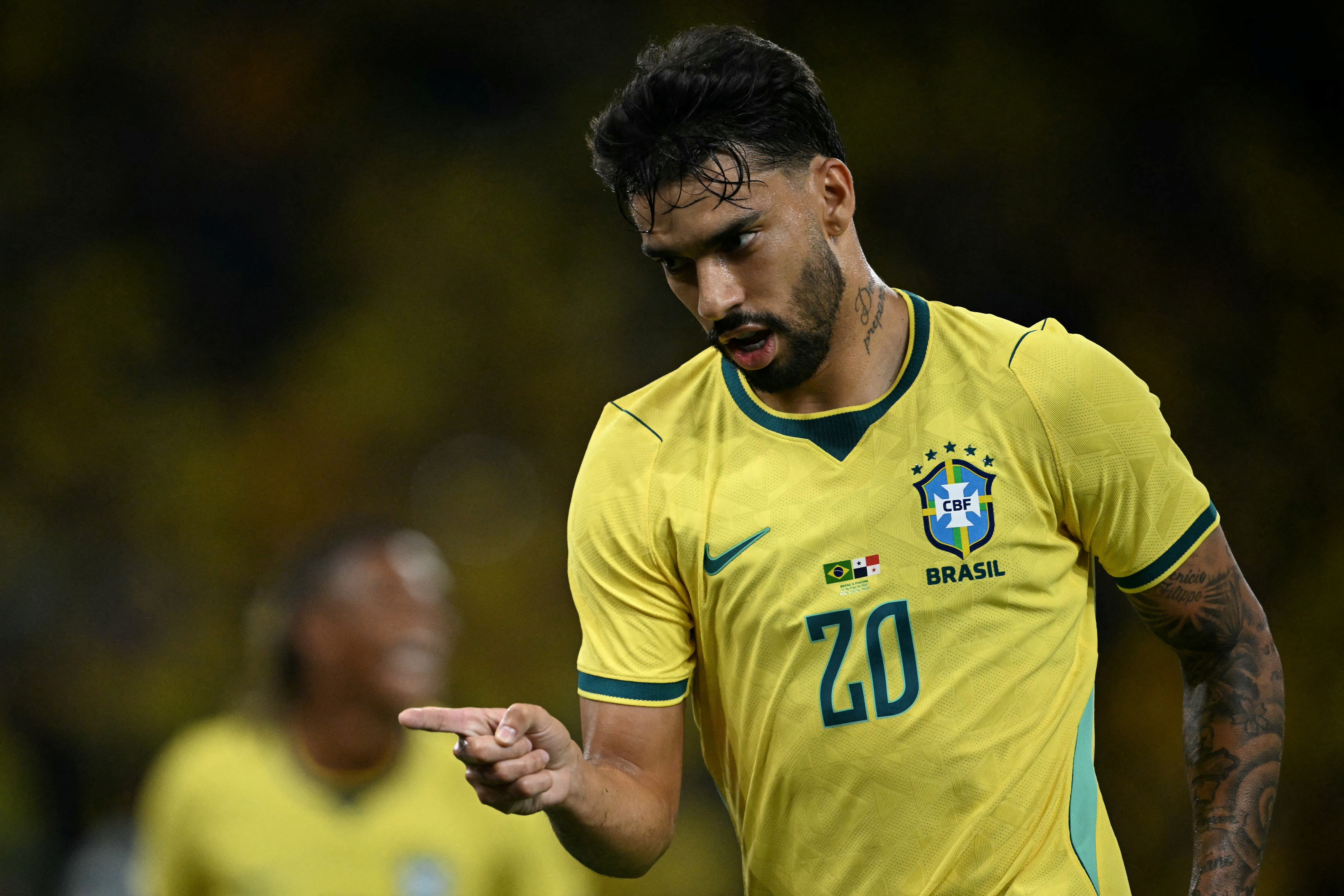 Flamengo iguala recorde de clube brasileiro com mais jogadores convocados para uma Copa | Ge