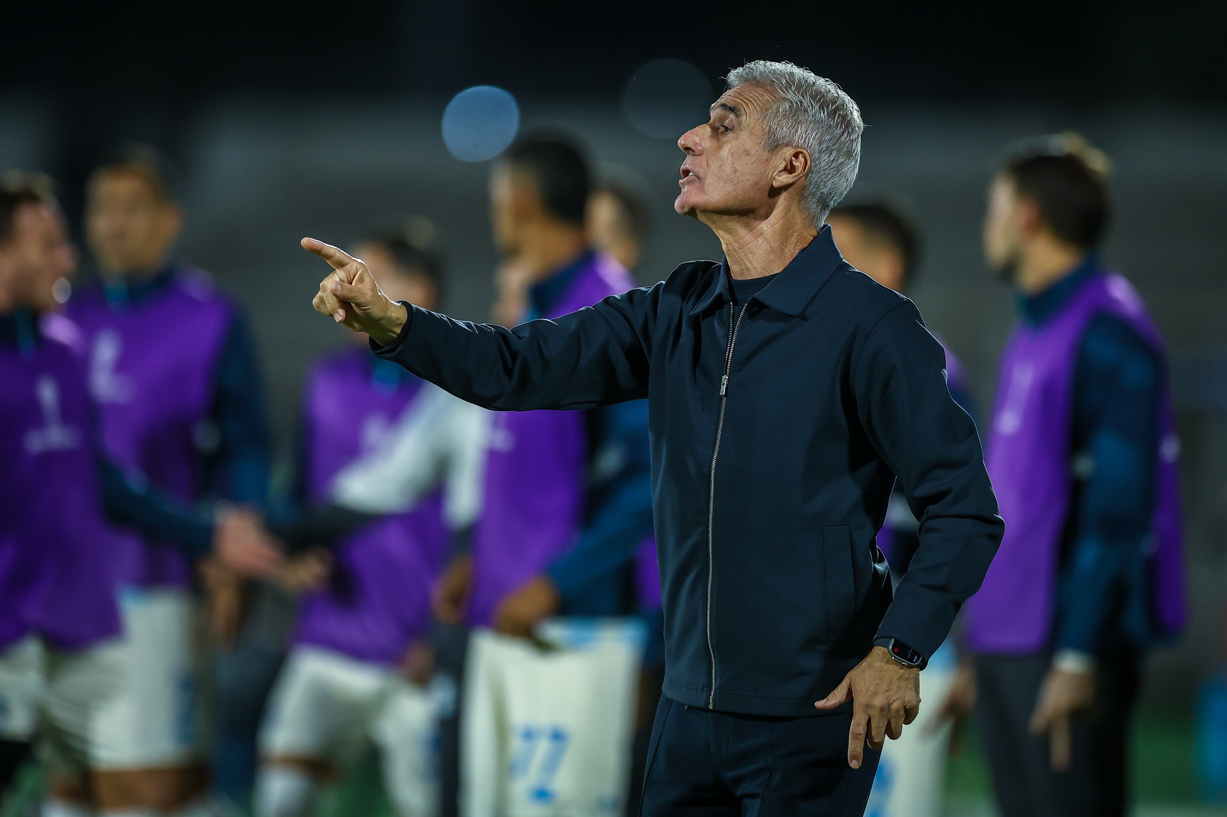 Grêmio: Castro admite que Carlos Vinicius não deveria bater terceiro pênalti: "Melhor colocar outro"