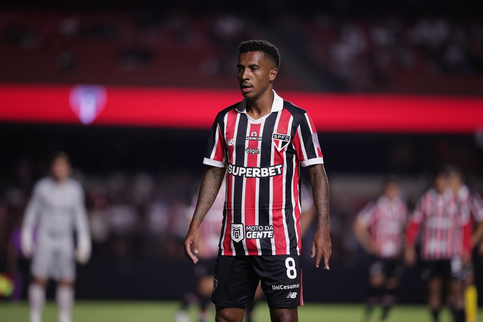 MERECIA GANHAR? Marcos Antônio reflete sobre derrota do São Paulo no Brasileirão