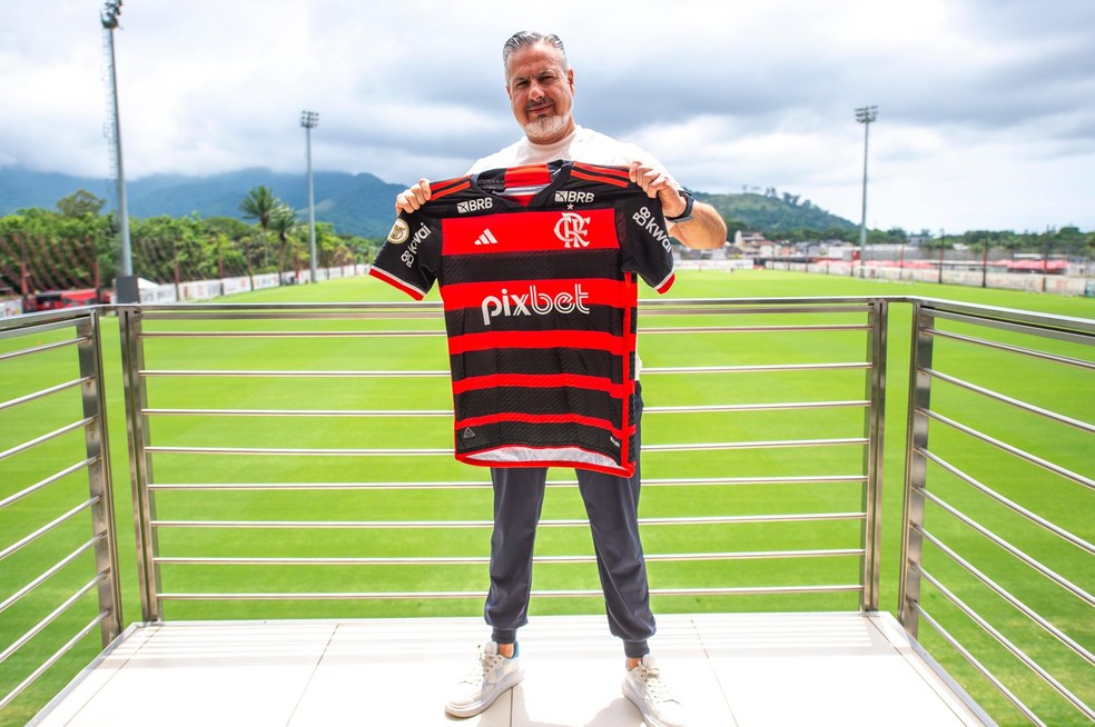 José Boto, diretor de futebol do Flamengo — Foto: Marcelo Cortes / CRF