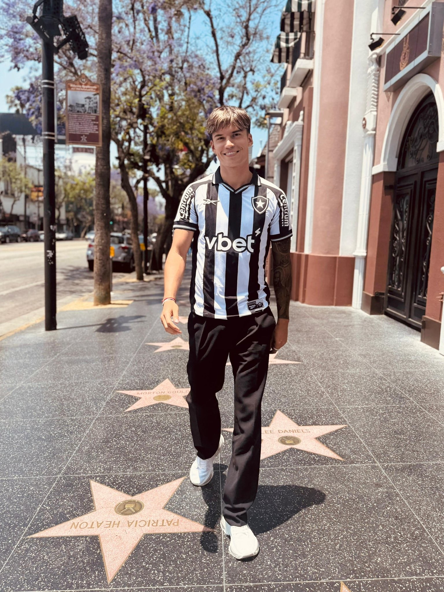Joaquín Correa chega à concentração do Botafogo nos EUA; Savarino é única pendência