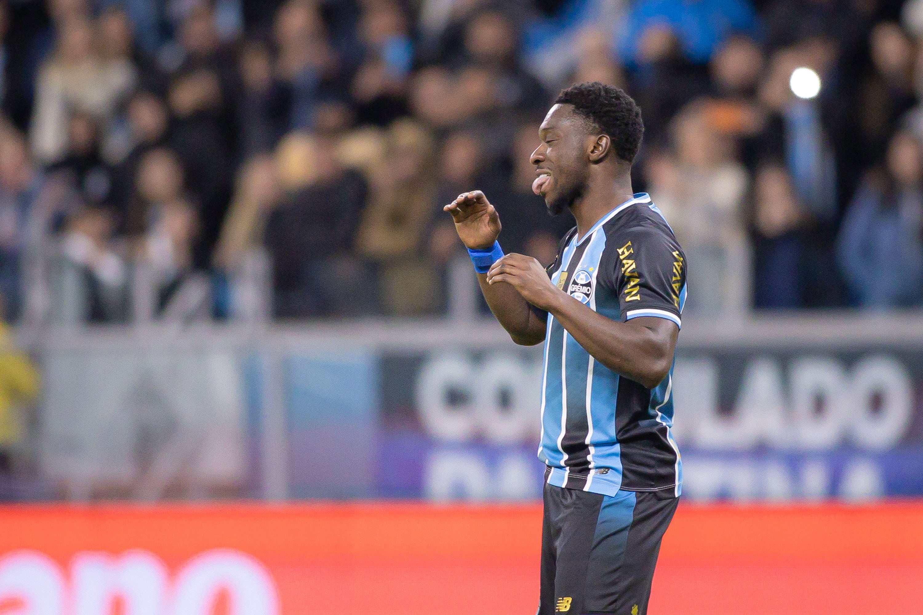 Grêmio: Anderlecht cobra dívida de 400 mil euros por Amuzu | Ge
