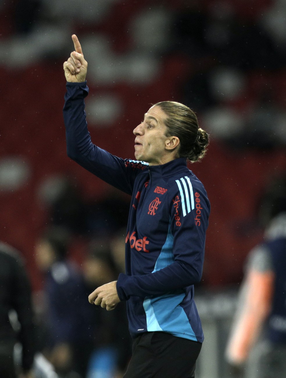 Filipe Lu�s em LDU x Flamengo � Foto: REUTERS/Cristina Vega