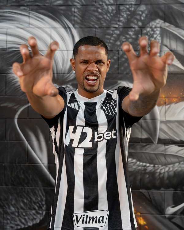 Atlético-MG anuncia a contratação de Júnior Santos