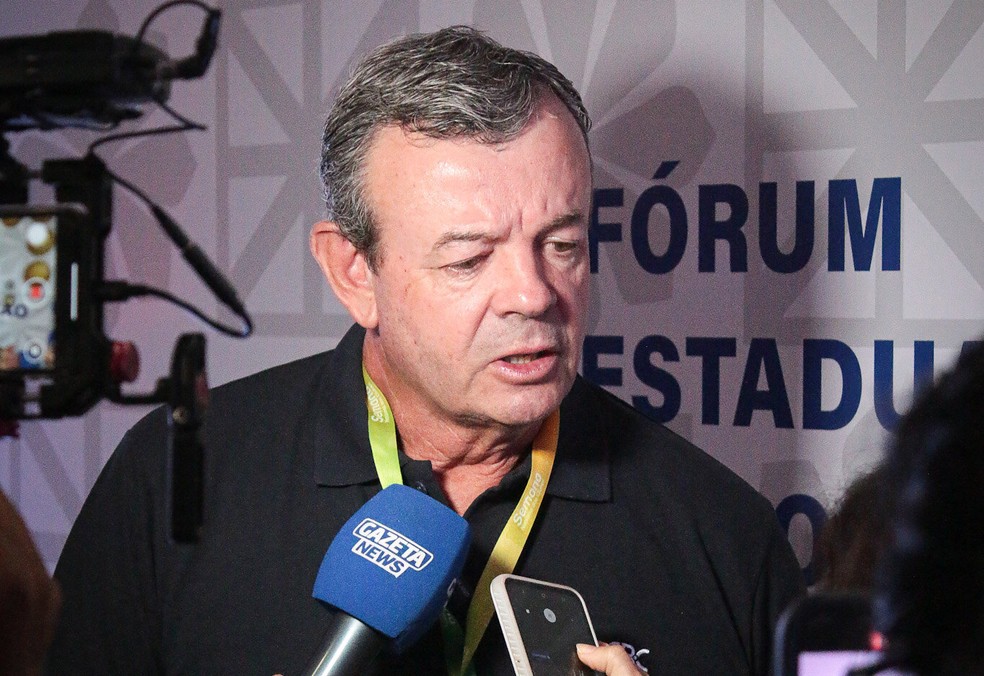 Lars Grael fez palestra sobre a superação e agradeceu o carinho do público — Foto: Divulgação/CBC